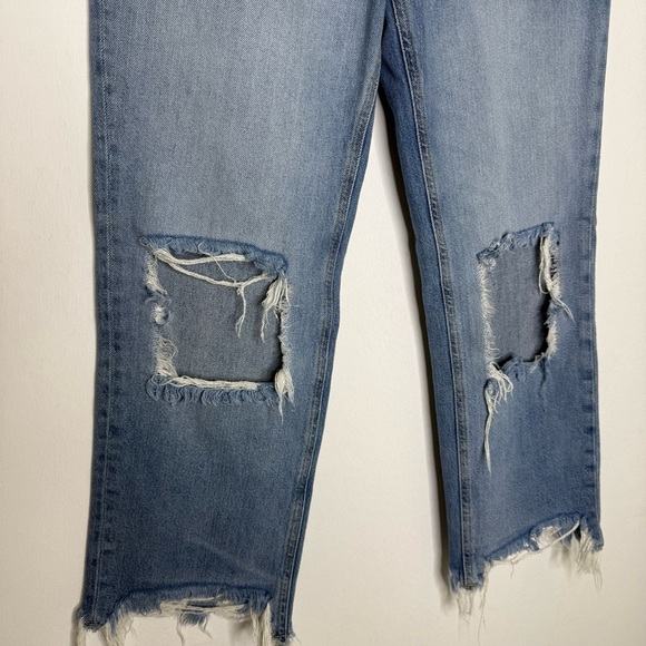 We The Free by Free People Maggie Mid Rise Straight Jeans 27 Distressed OB832365 - Picture 5 of 7